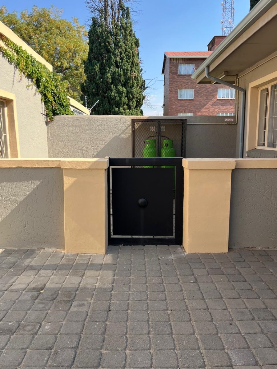 To Let 4 Bedroom Property for Rent in St Helena Free State